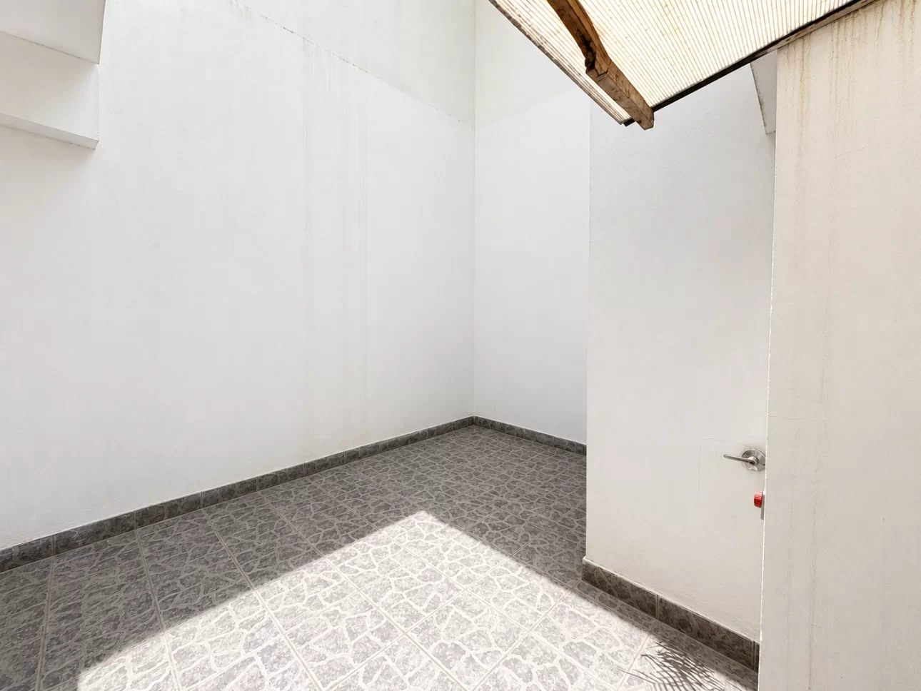 Departamento de 2 ambientes con patio