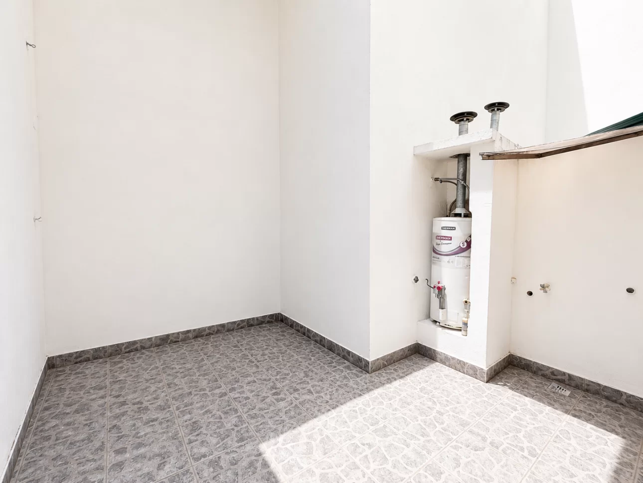 Departamento de 2 ambientes con patio