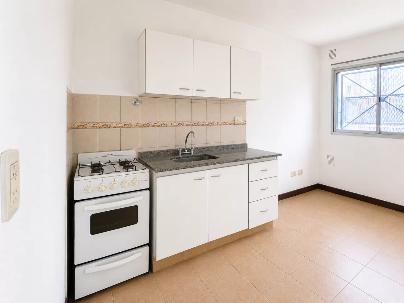Departamento de 2 ambientes con patio