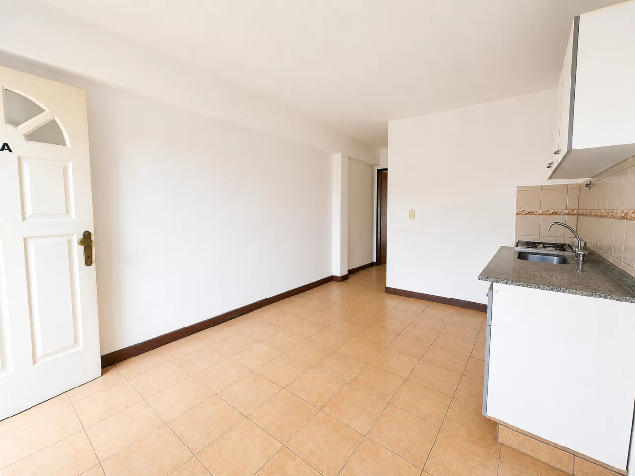 Departamento de 2 ambientes con patio
