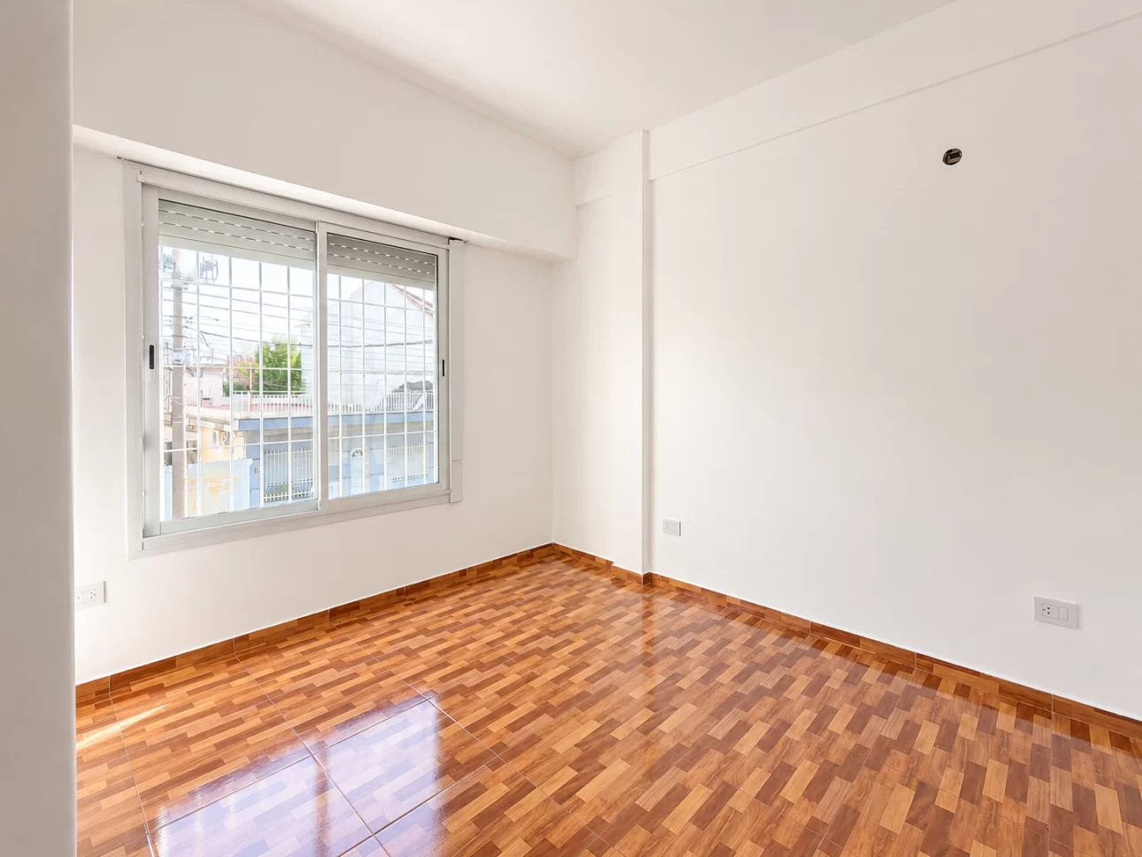 Departamento de 2 ambientes con patio
