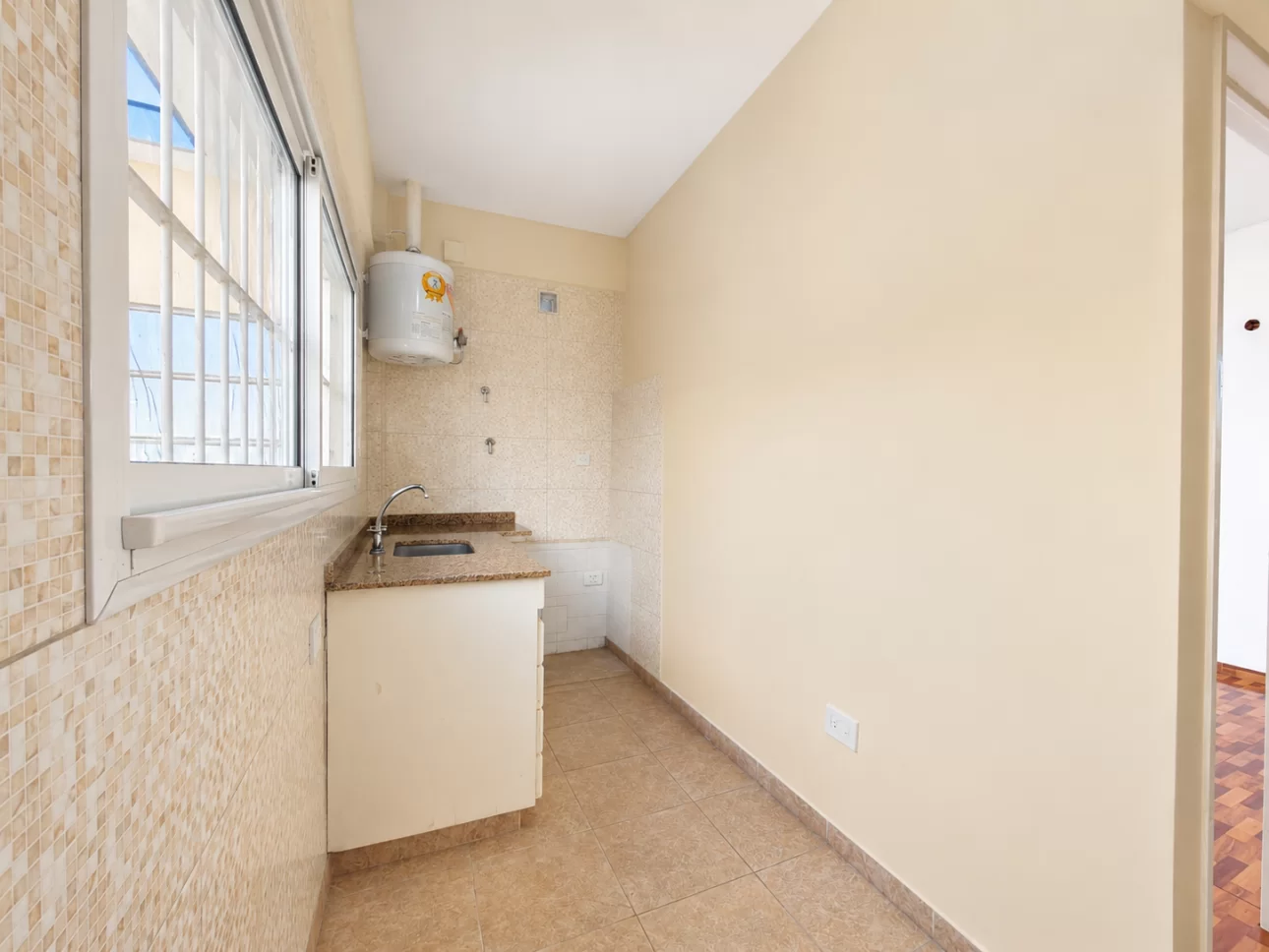 Departamento de 2 ambientes con patio