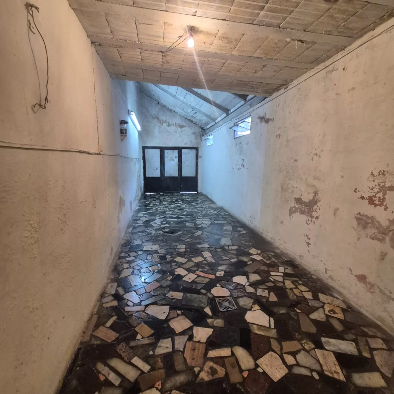 ALQUILER DEPÒSITO 40 M2