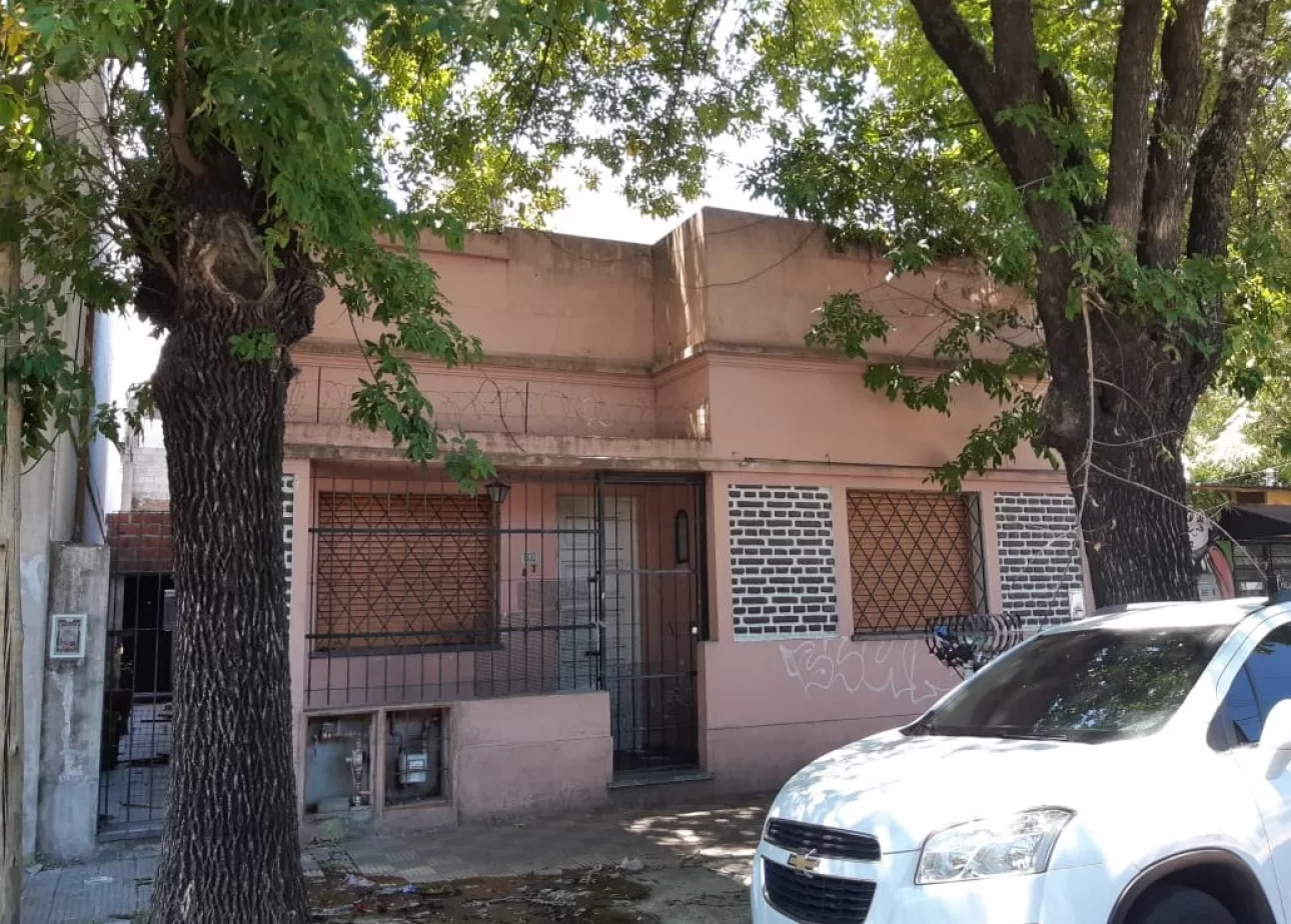 2 PH en Zona Industrial a m Ruta 8
