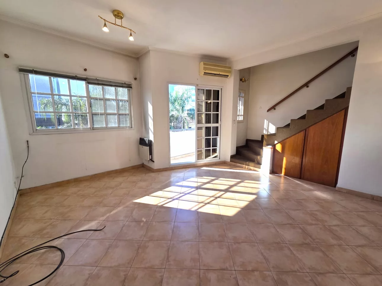 Duplex de 3 ambientes en edificio!! + Cochera
