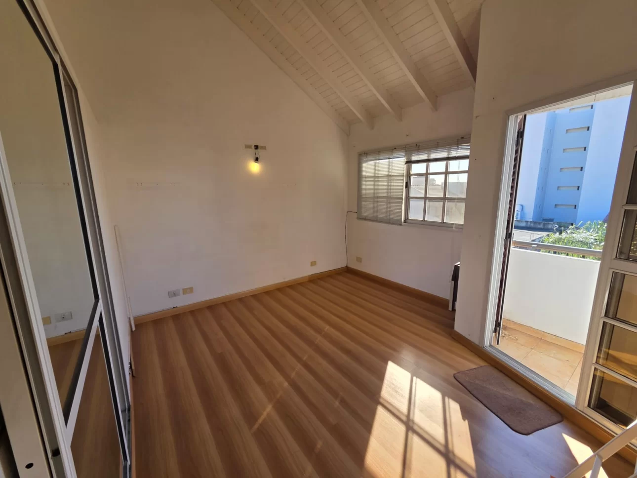 Duplex de 3 ambientes en edificio!! + Cochera