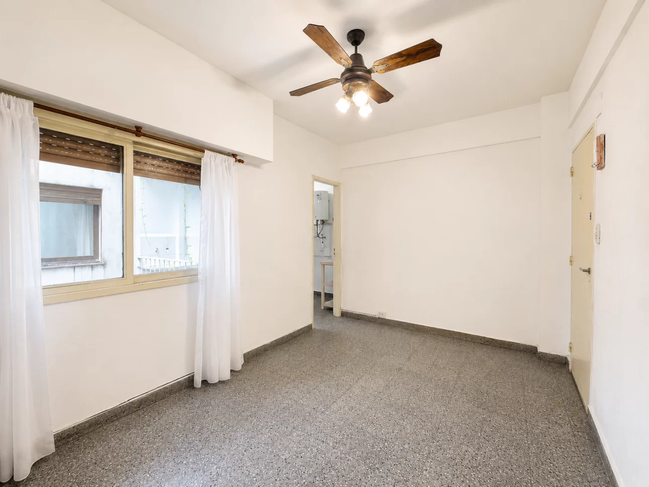 Departamento de 2 ambientes con balcon