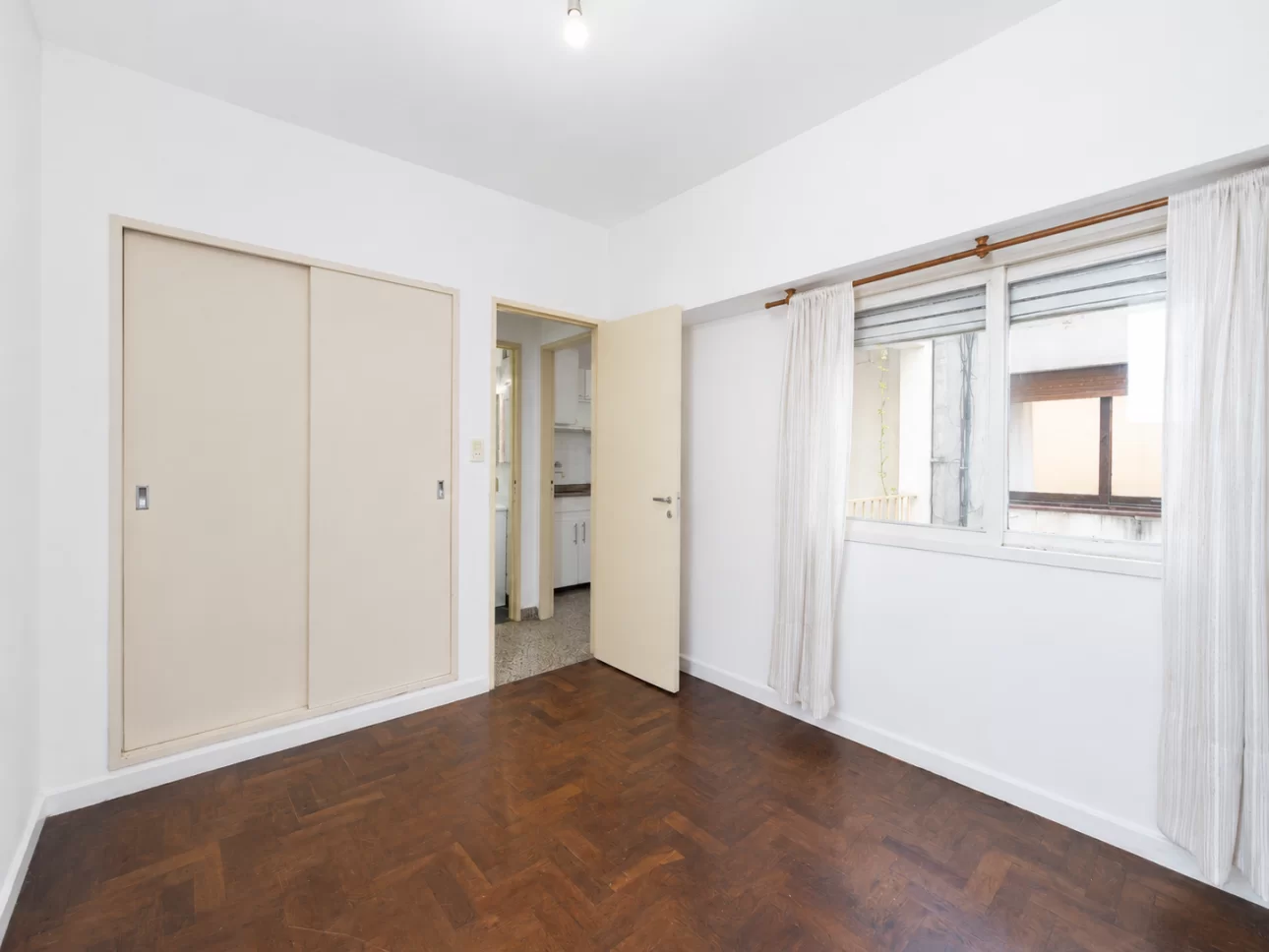Departamento de 2 ambientes con balcon