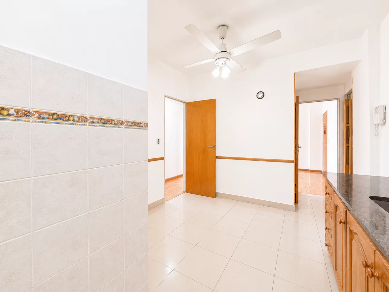 Departamento de 3 ambientes con balcon