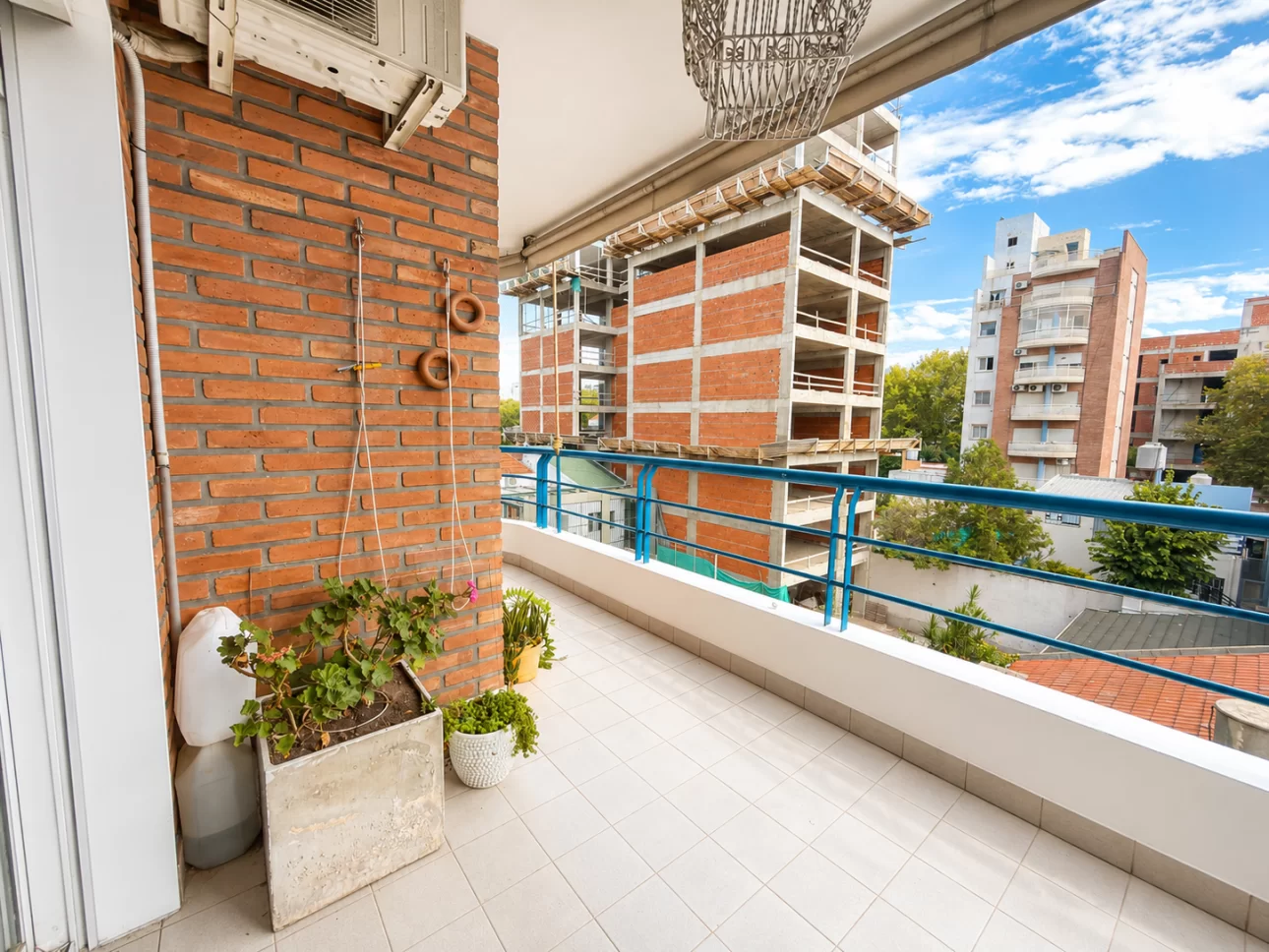 Departamento de 3 ambientes con balcon