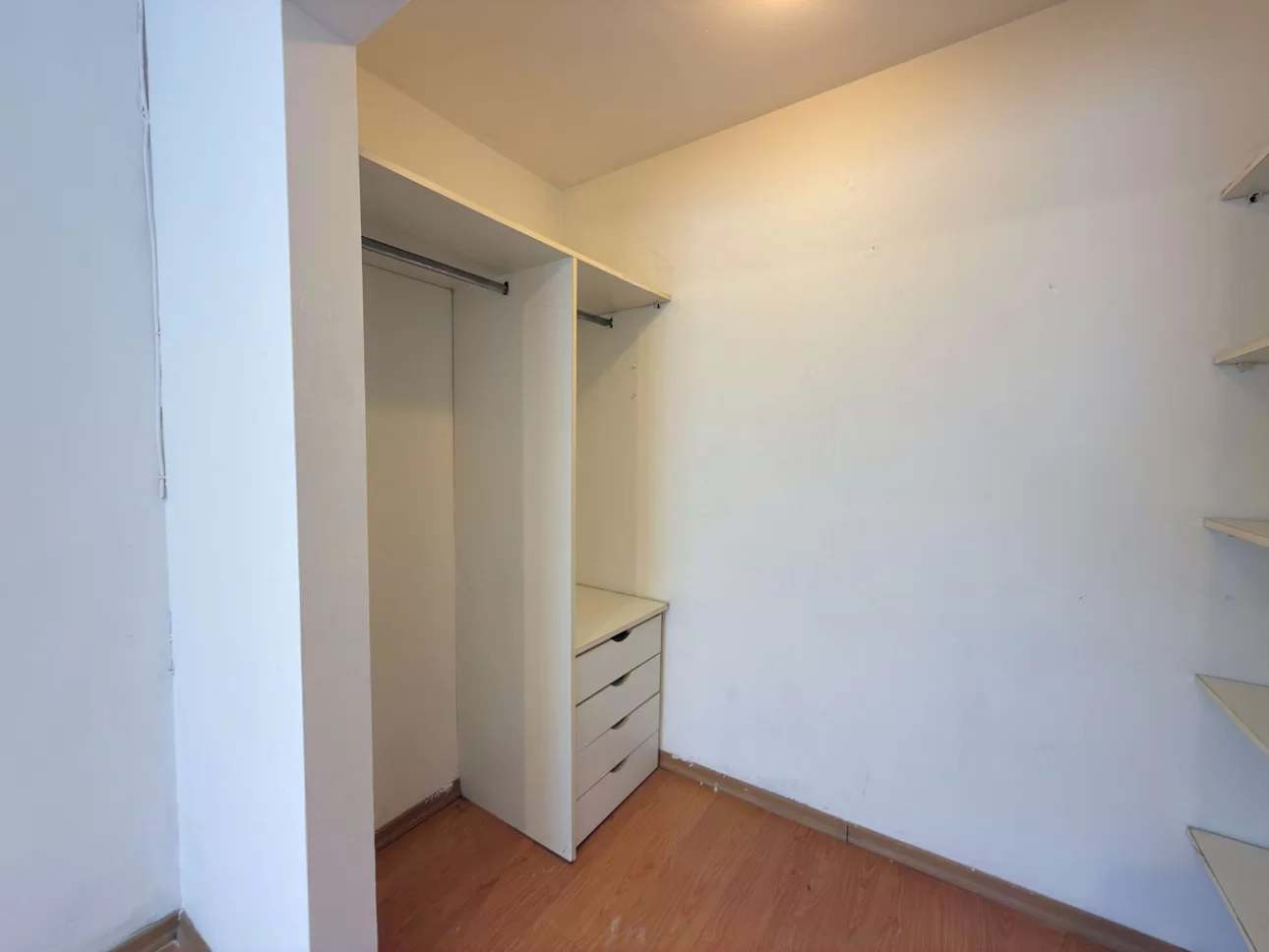 Departamento de 2 ambientes con vestidor