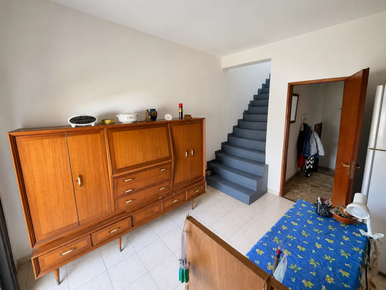 Departamento de 4 ambientes con patio y balcon