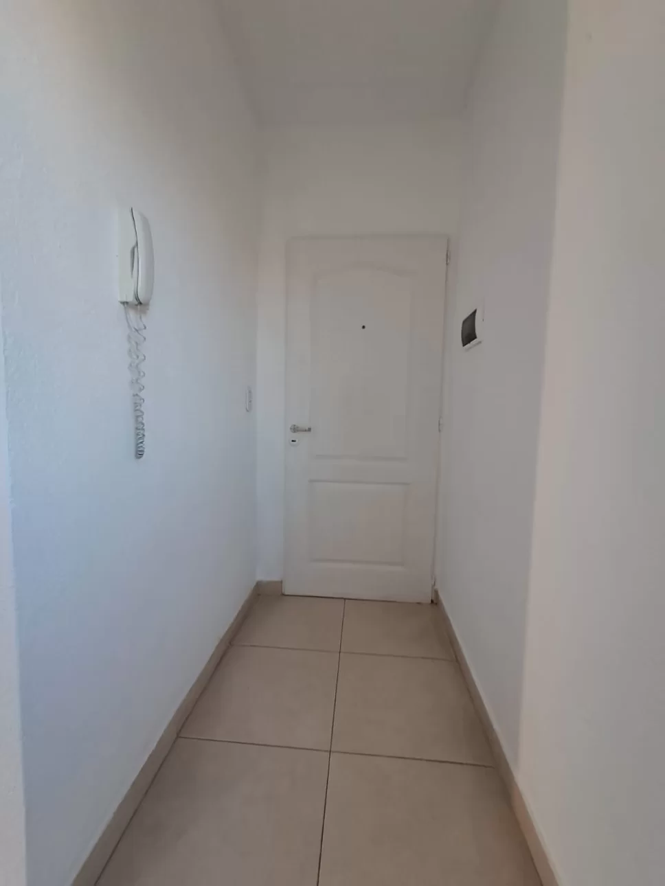 MONOAMBIENTE CON BALCÓN