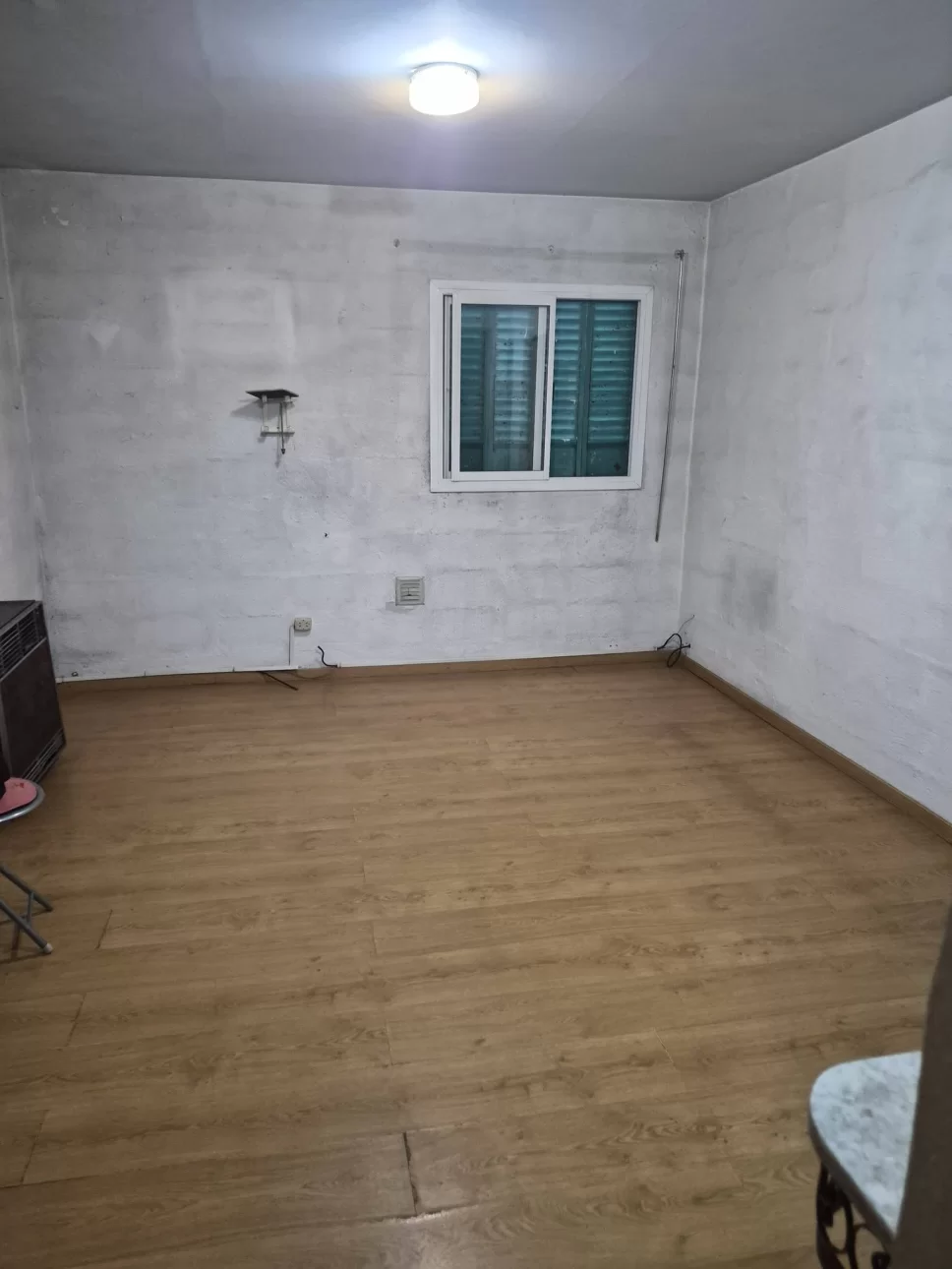 SE VENDE DPTO 3 AMBIENTES EN BARRIO PIEDRABUENA
