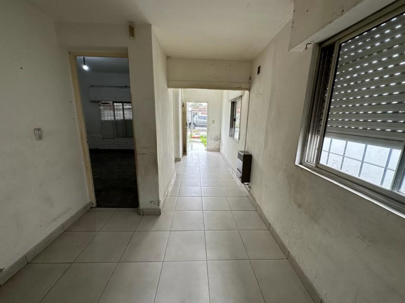 Depto tipo casa a dos cuadras de la estacion