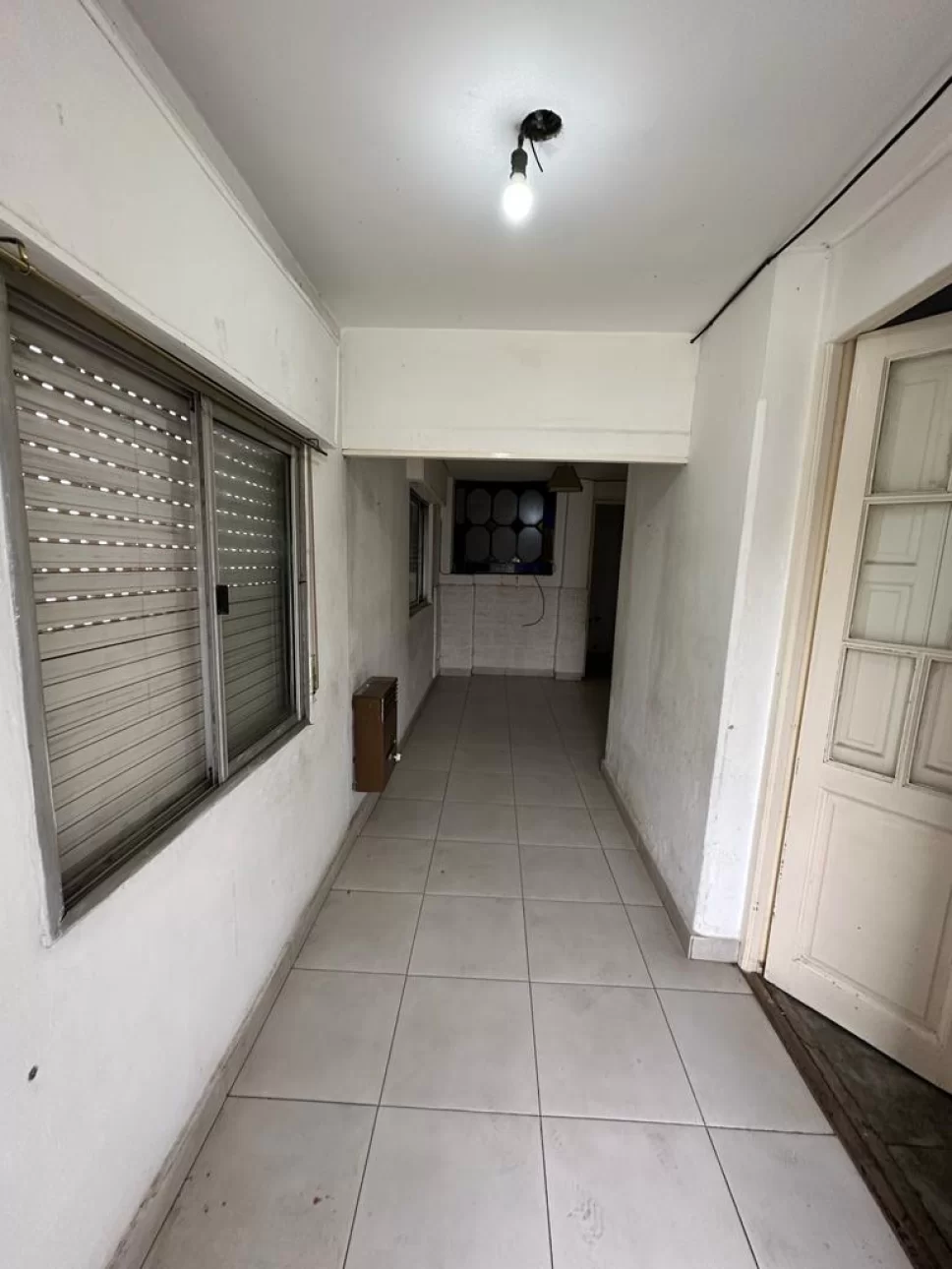 Depto tipo casa a dos cuadras de la estacion