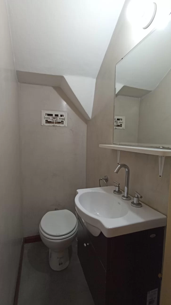 DUPLEX 3 AMBIENTES C/PATIO
