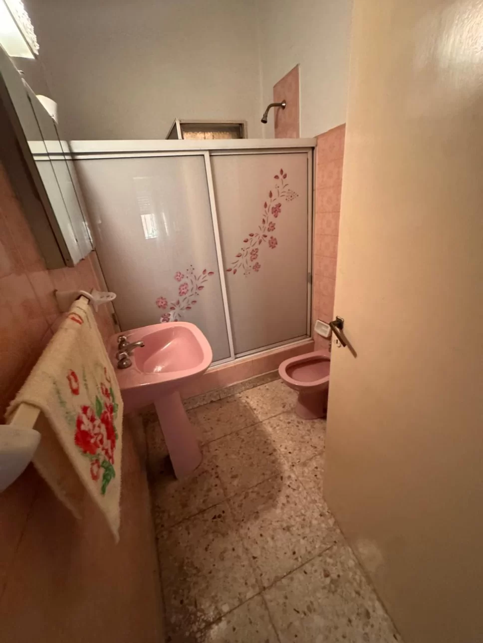 Casa -Venta -  5 amb con parque.  Villa Ballester