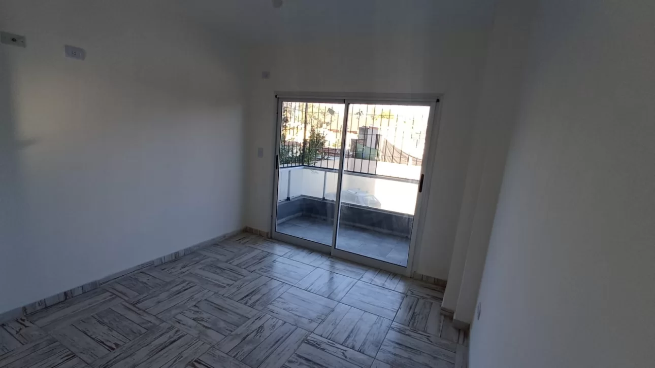 DEPARTAMENTO 2 AMBIENTES C/BALCON