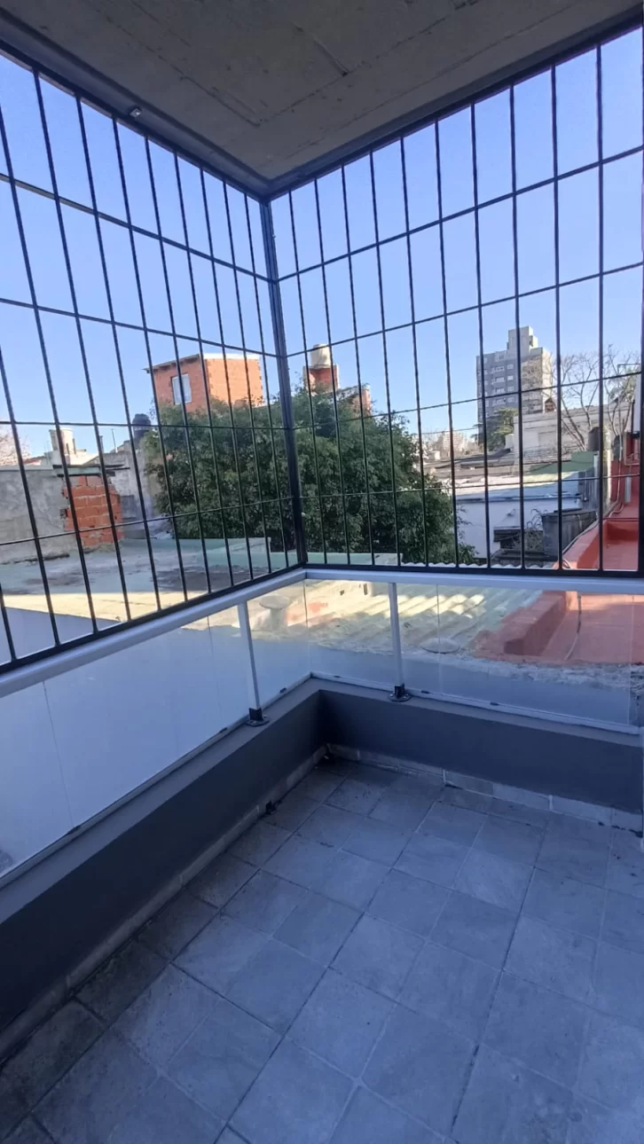 DEPARTAMENTO 2 AMBIENTES C/BALCON