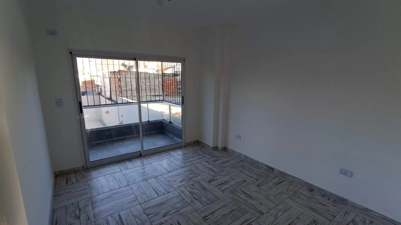 DEPARTAMENTO 2 AMBIENTES C/BALCON