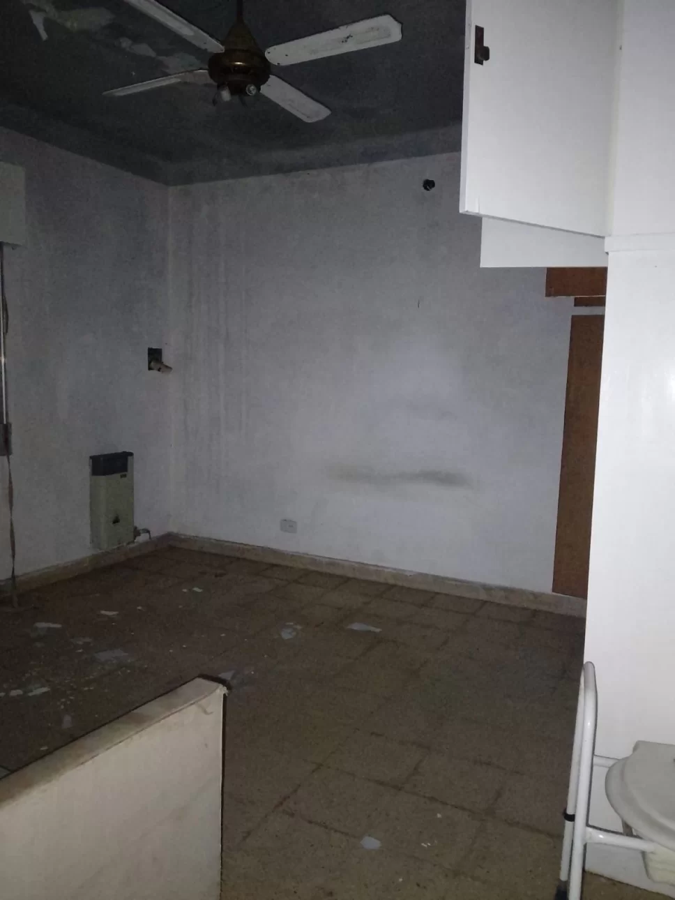 Comodo PH a refaccionar sobre Yrigoyen