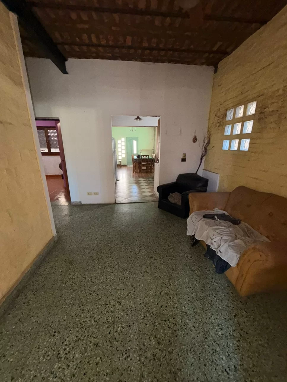 SE VENDE CASA 4 AMB VILLA LUGANO