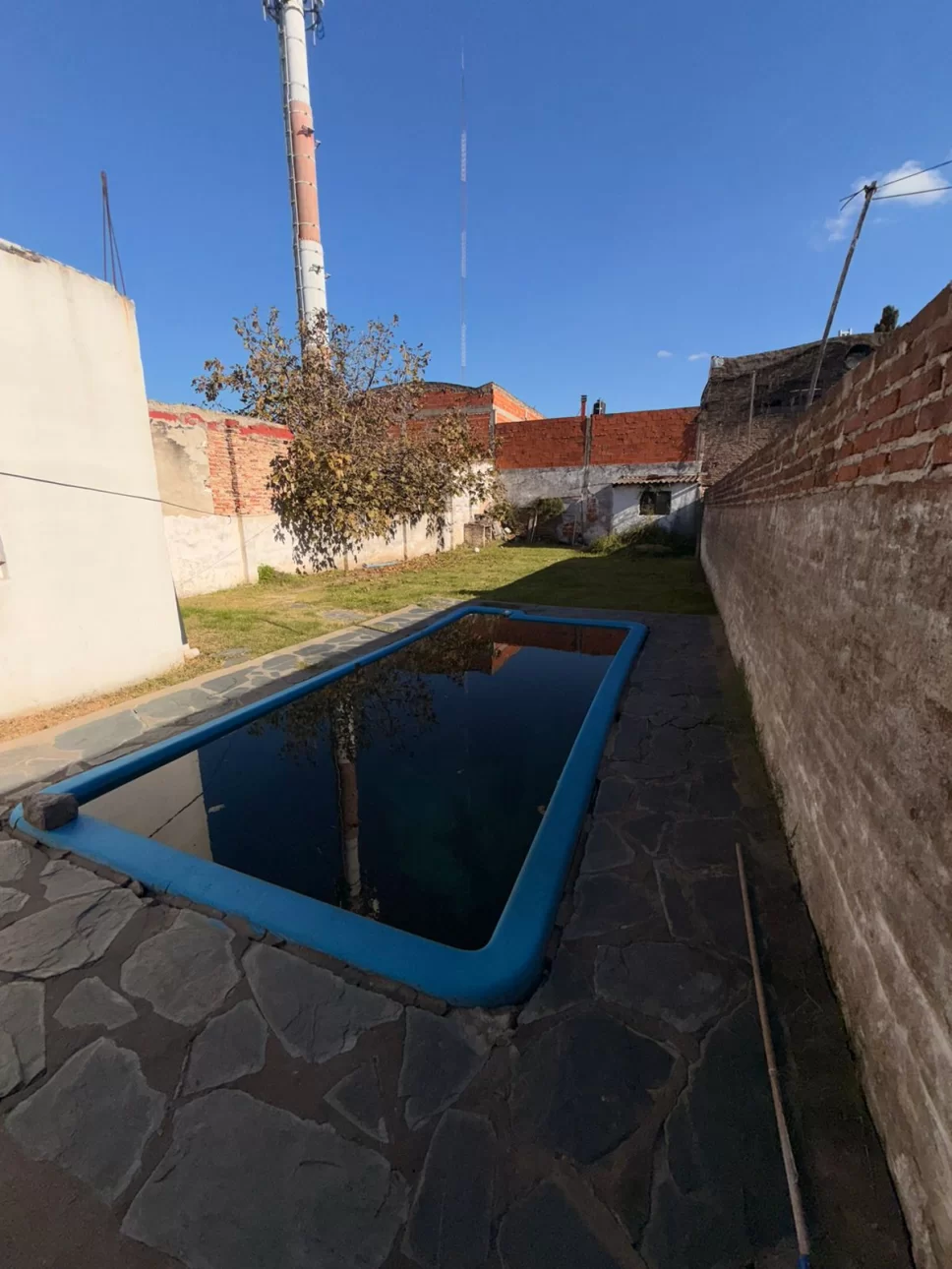 SE VENDE CASA 4 AMB VILLA LUGANO