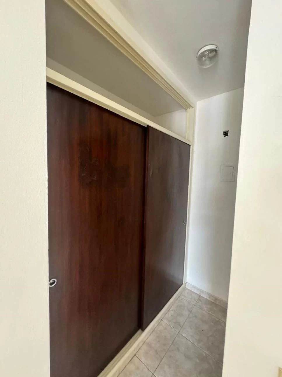 VENTA DEPARTAMENTO 1 AMBIENTE MORON CENTRO APTO CREDITO