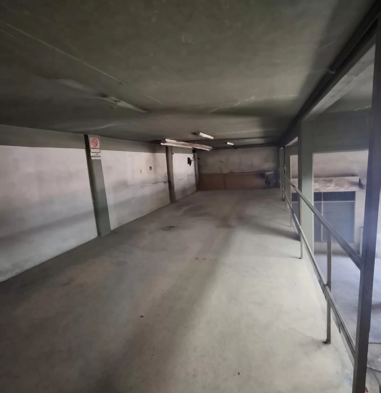 EXCELENTE GALPÓN 270M2