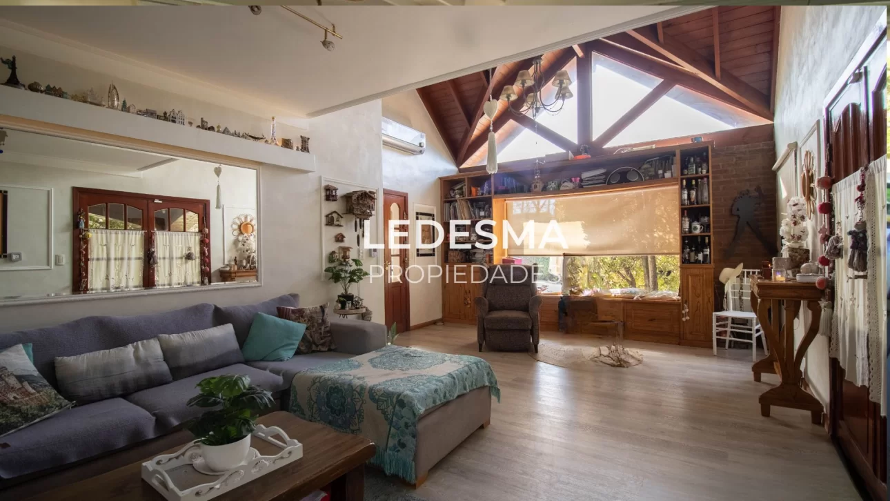 VENTA CASA 6 AMBIENTES   APTA CREDITO BANCARIO