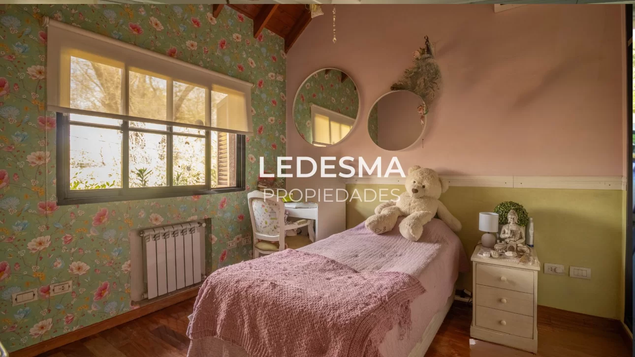 VENTA CASA 6 AMBIENTES   APTA CREDITO BANCARIO