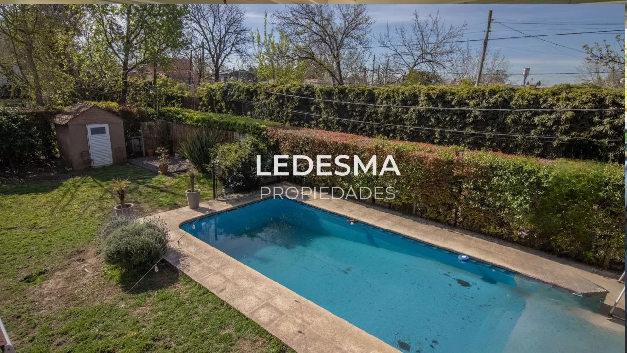 VENTA CASA 6 AMBIENTES   APTA CREDITO BANCARIO