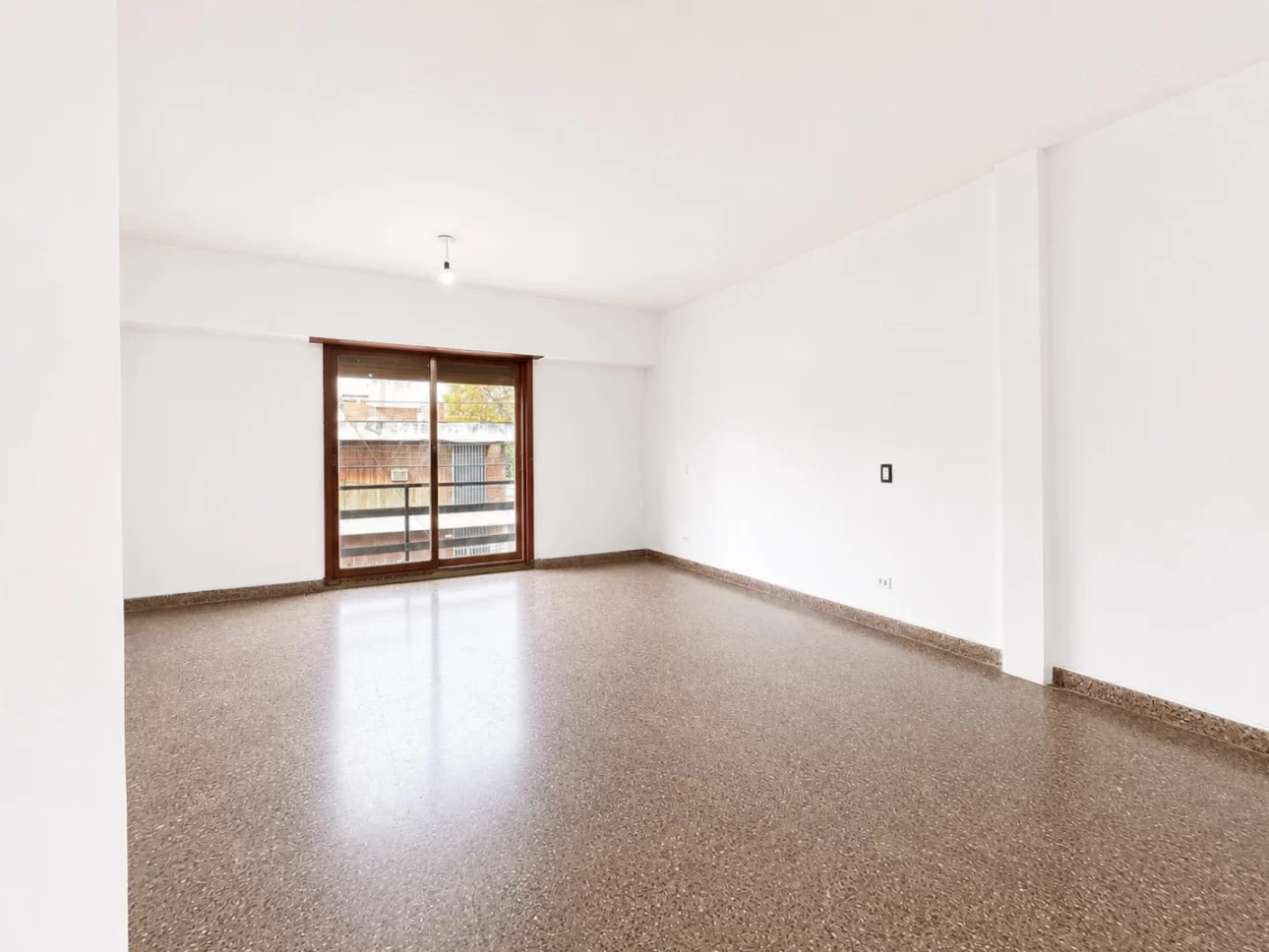 Departamento de 1 ambiente con balcon