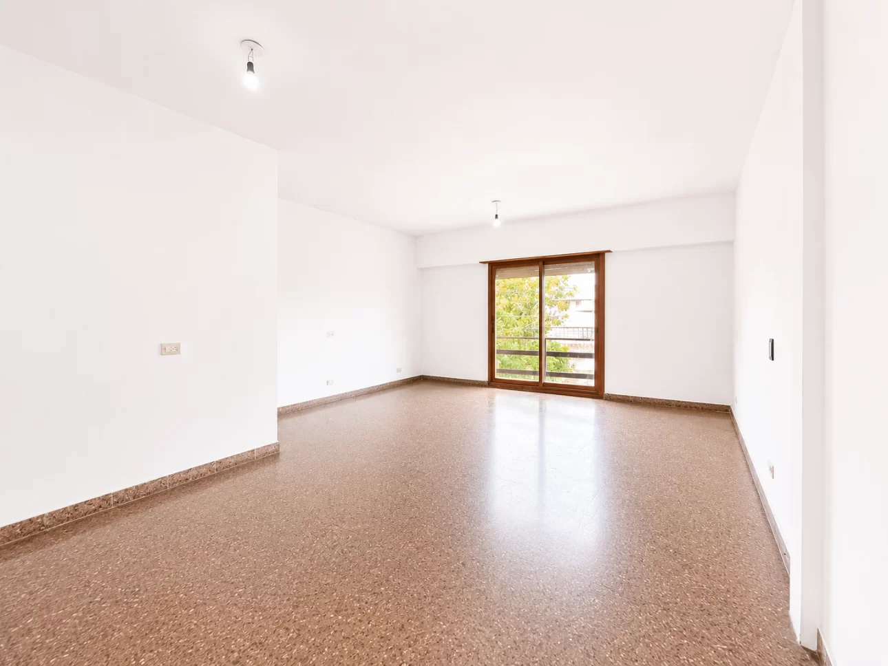 Departamento de 1 ambiente con balcon