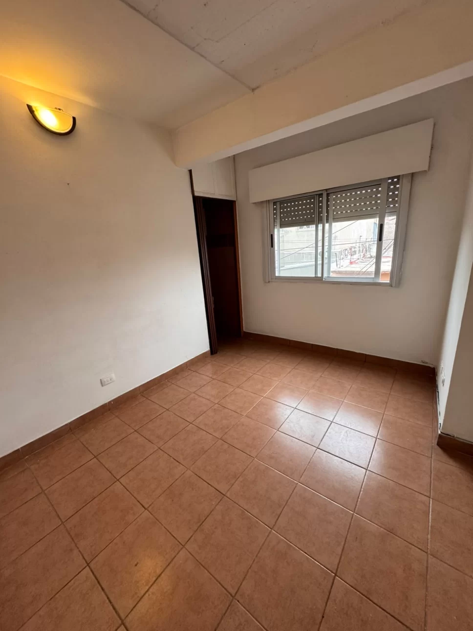 Alquiler de amplio 2 amb.  Villa Ballester