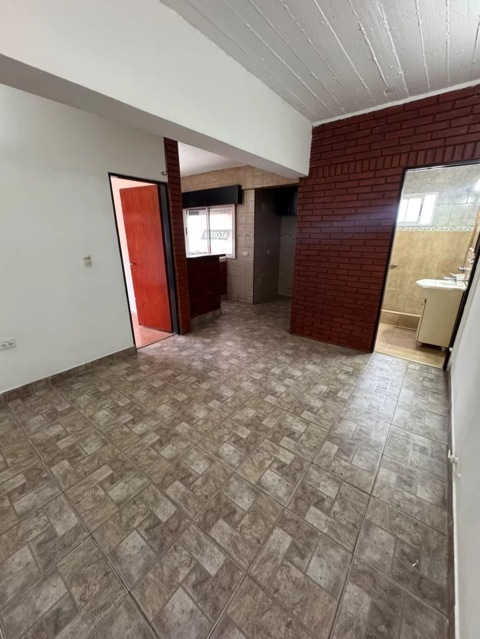 Alquiler de amplio 2 amb.  Villa Ballester