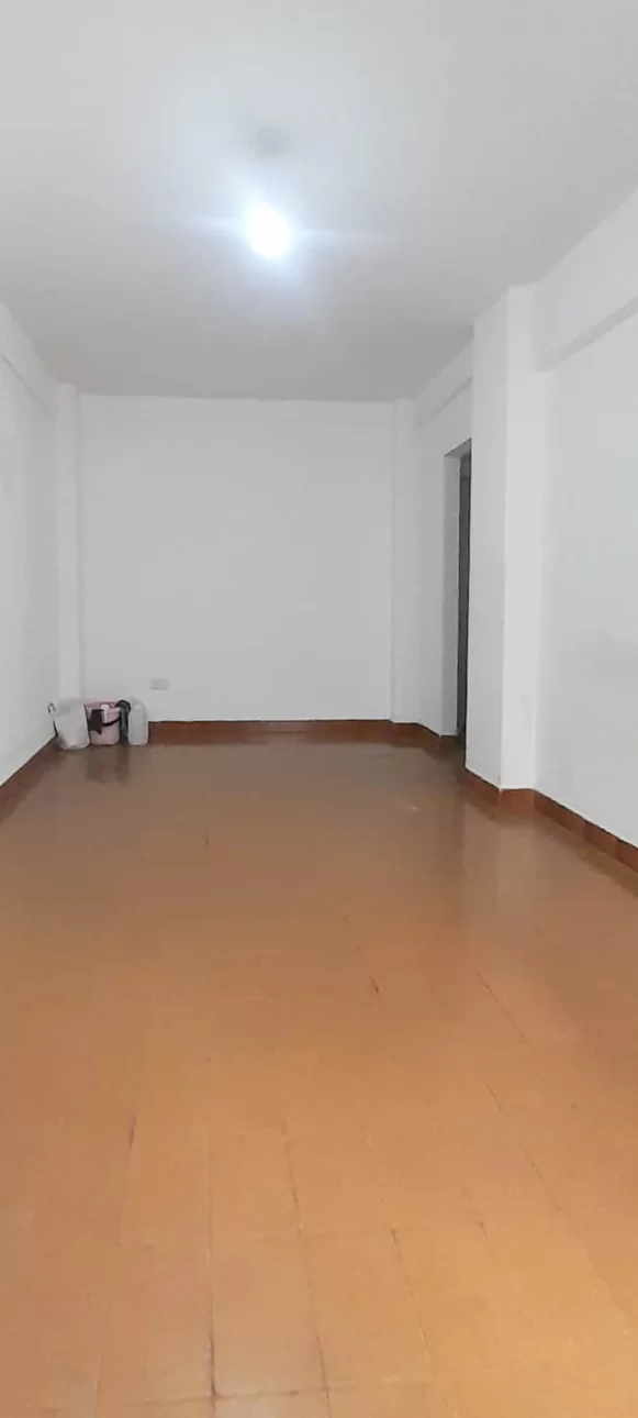 Depto. 3 amb. con Patio centro V.Ballester