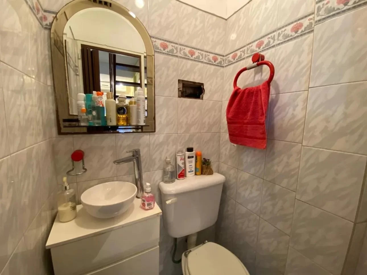 DUPLEX DE TRES AMBIENTES CON GARAGE Y PATIO