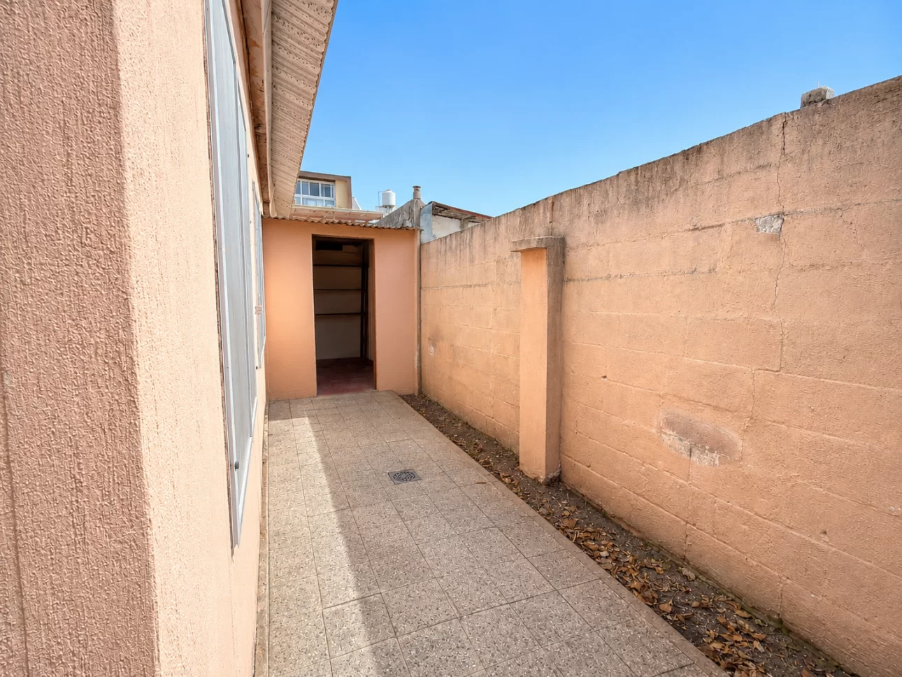PH de 3 ambientes con patio y terraza