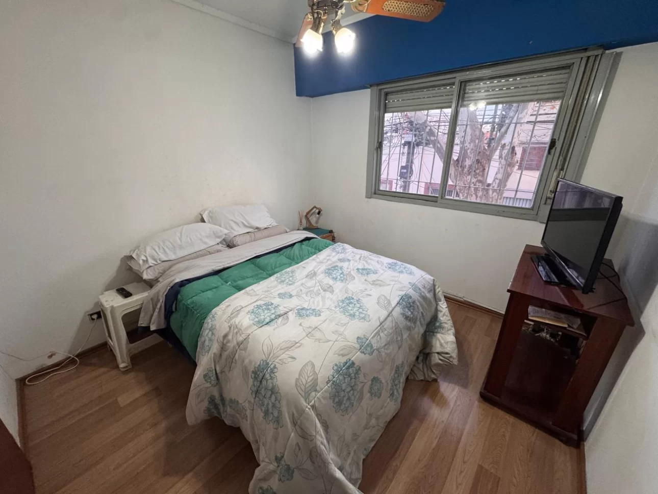 Venta de depto 3 amb con cchera - San Andres.