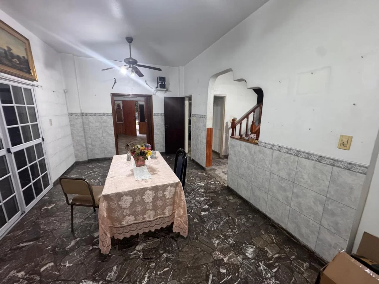 Casa en Venta - 8 amb  con parque y piscina. Villa Libertad