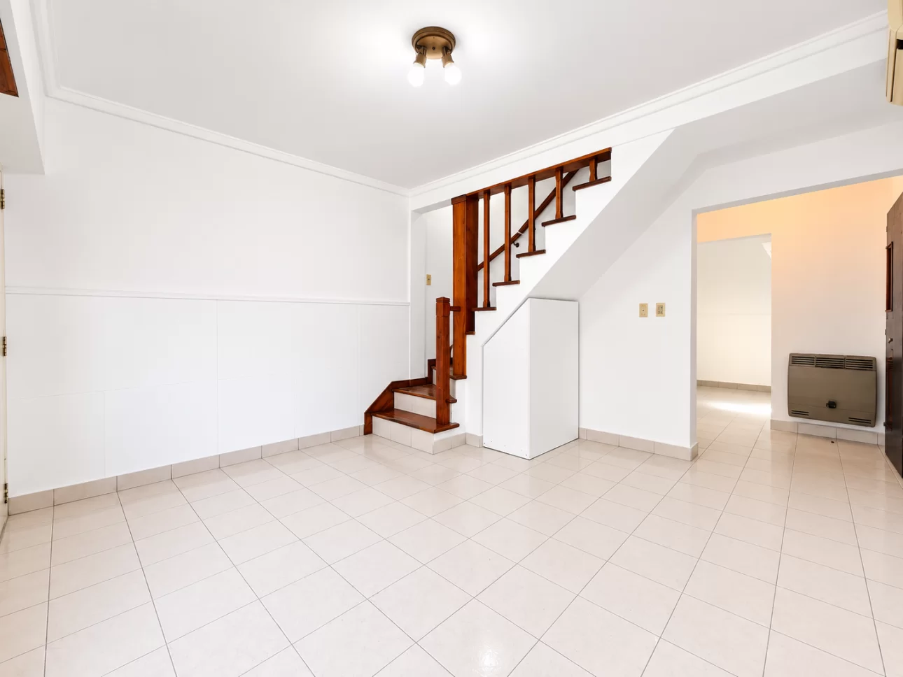 Duplex de 3 ambientes con patio, terraza y garage