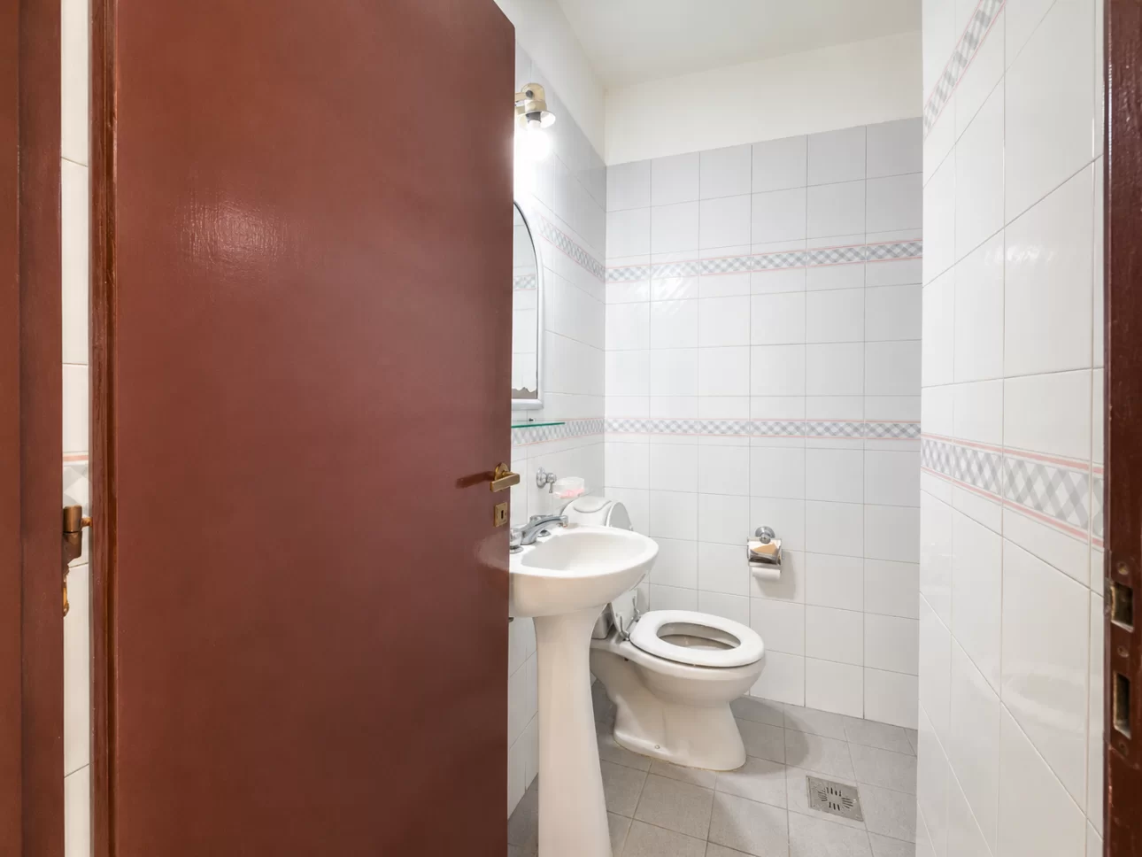 Duplex de 3 ambientes con patio, terraza y garage