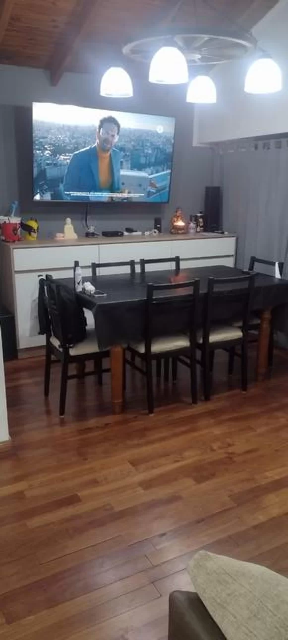 PH´s 3 ambientes (ambos) en excelente estado.