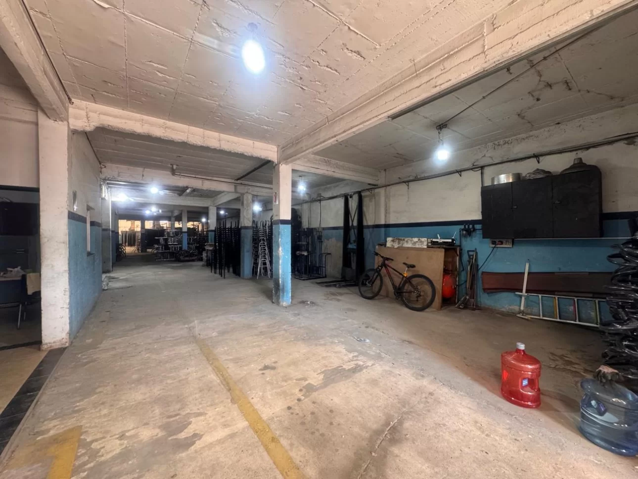 Importante Galpón 825 m² en Zona Estratégica