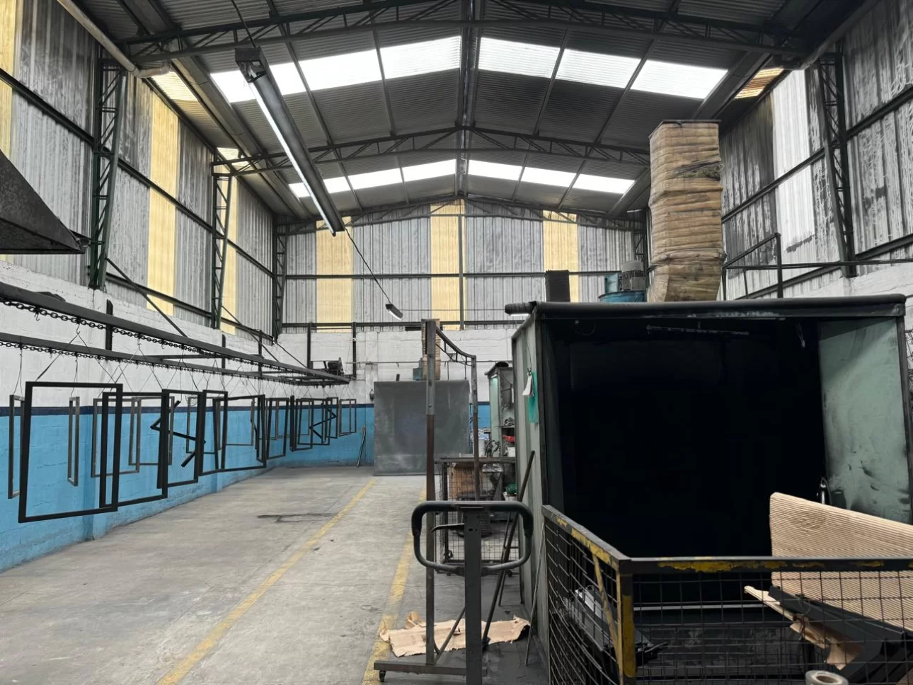 Importante Galpón 825 m² en Zona Estratégica