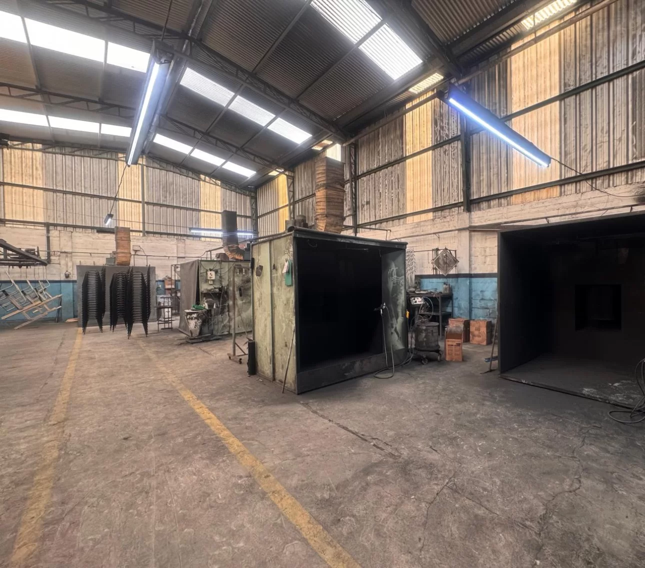 Importante Galpón 825 m² en Zona Estratégica