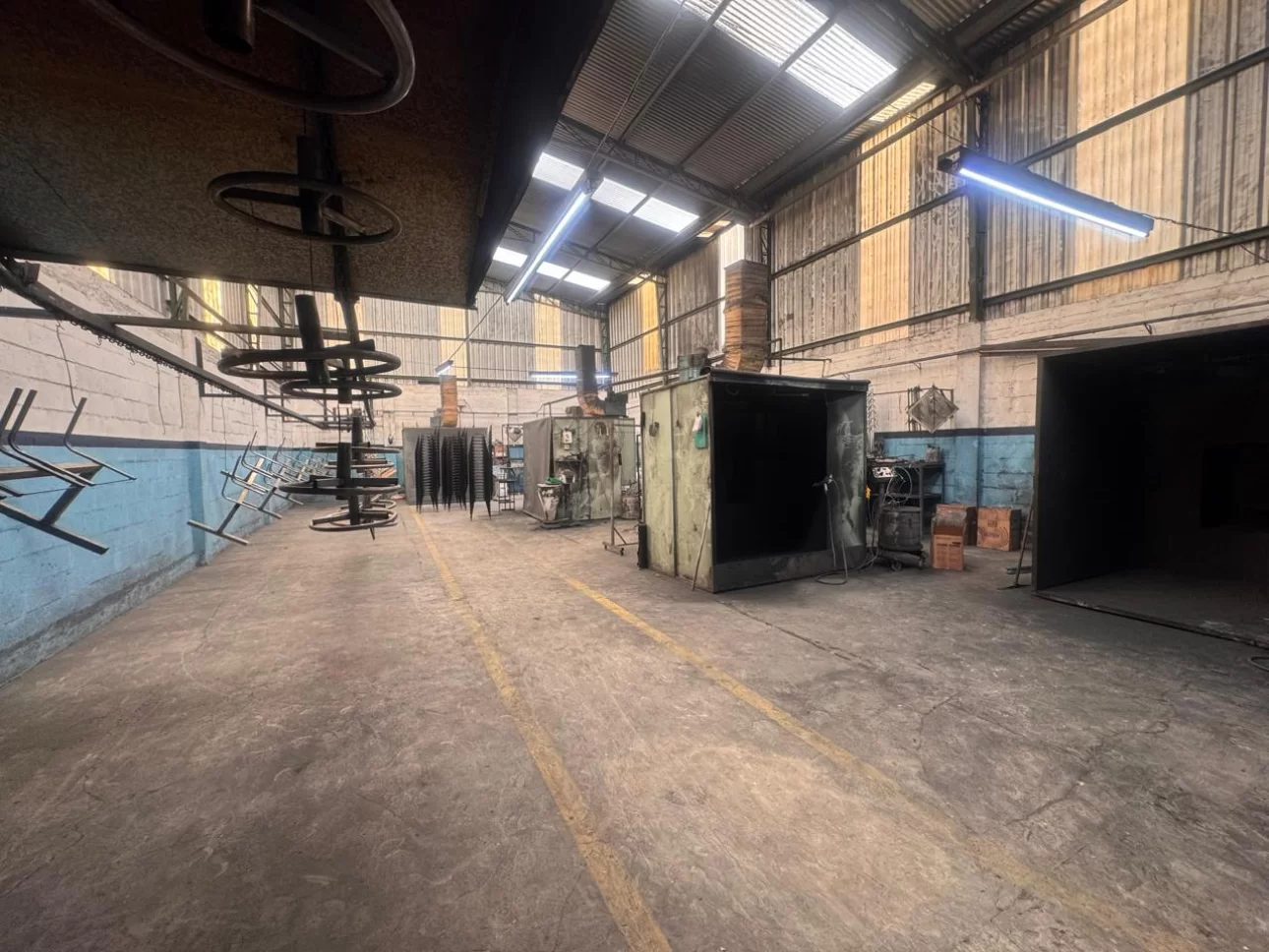 Importante Galpón 825 m² en Zona Estratégica