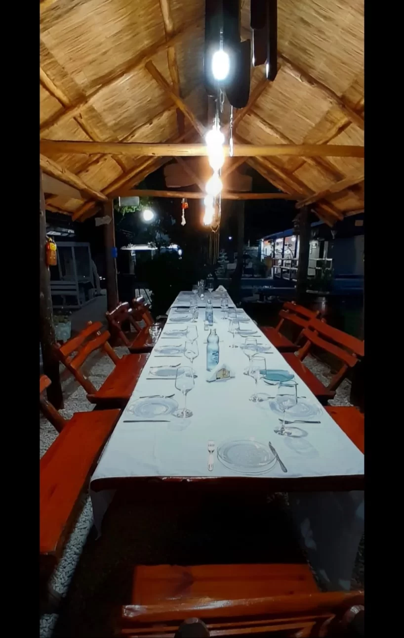 SE VENDE EXCELENTE CASAQUINTA EN VILLA LUZURIAGA